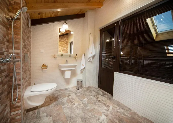 Antique - Free Private Parking 3*