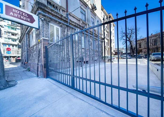 Antique - Free Private Parking Hotel Plovdiv