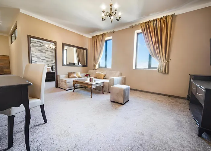 Antique - Free Private Parking Hotel Plovdiv