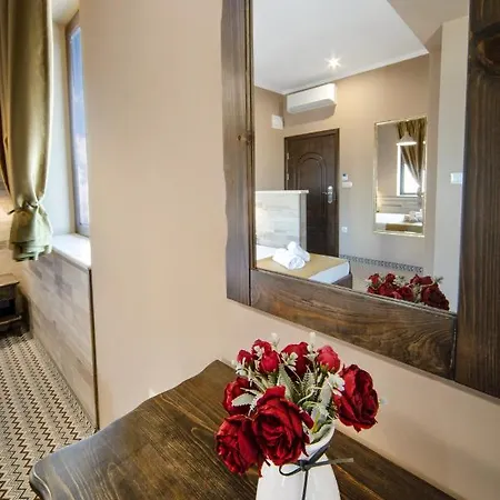 Antique - Free Private Parking Hotel Plovdiv