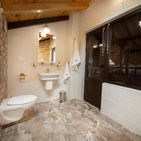 Antique - Free Private Parking 3*