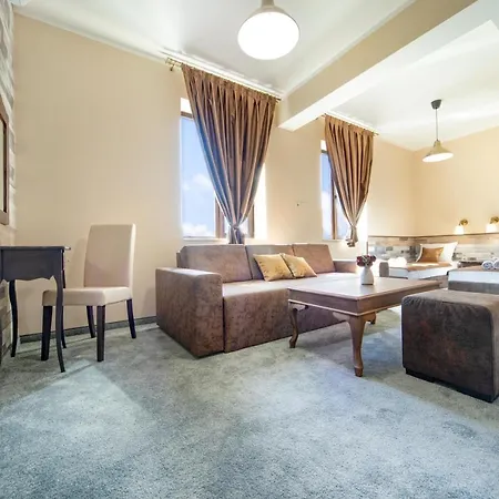 Antique - Free Private Parking 3* Filibe