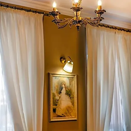 Otel Antique - Free Private Parking Filibe