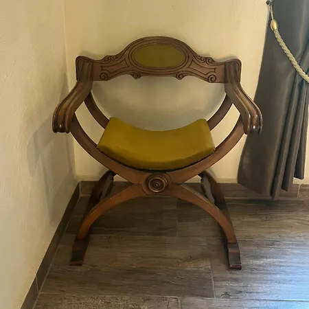 Antique - Free Private Parking Otel Filibe
