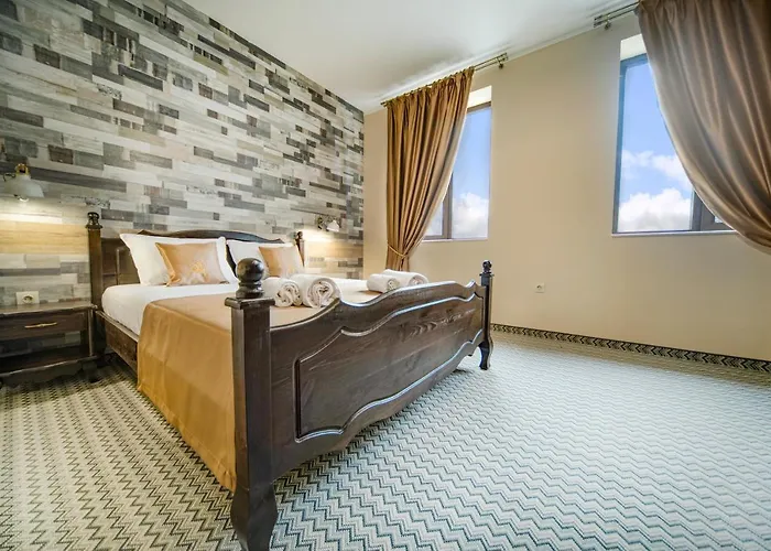 Antique - Free Private Parking Φιλιππούπολη