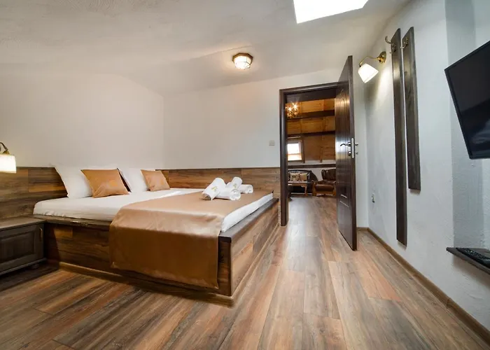 Ξενοδοχείο Antique - Free Private Parking 3*